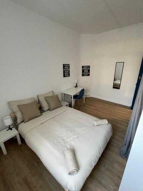 La Leonce, Superbe Appartement Plein Centre Armentieres Bagian luar foto