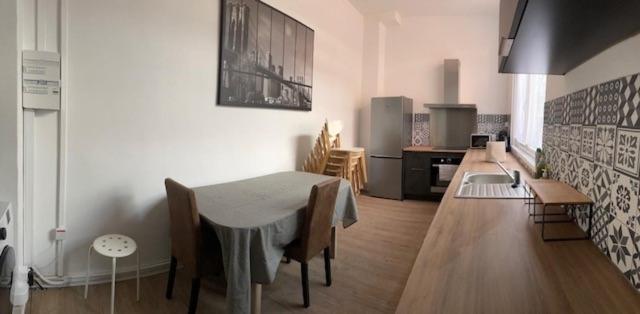 La Leonce, Superbe Appartement Plein Centre Armentieres Bagian luar foto